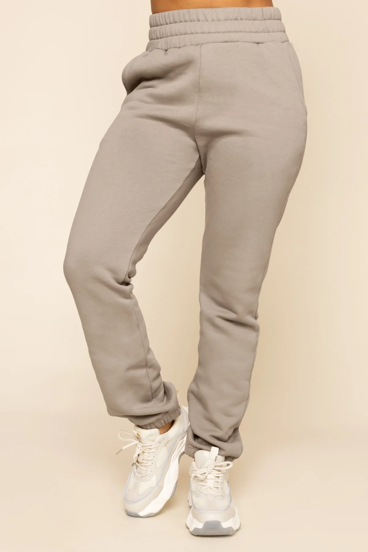 10267-cloud-rollover-sweatpant-taupe-1.webp
