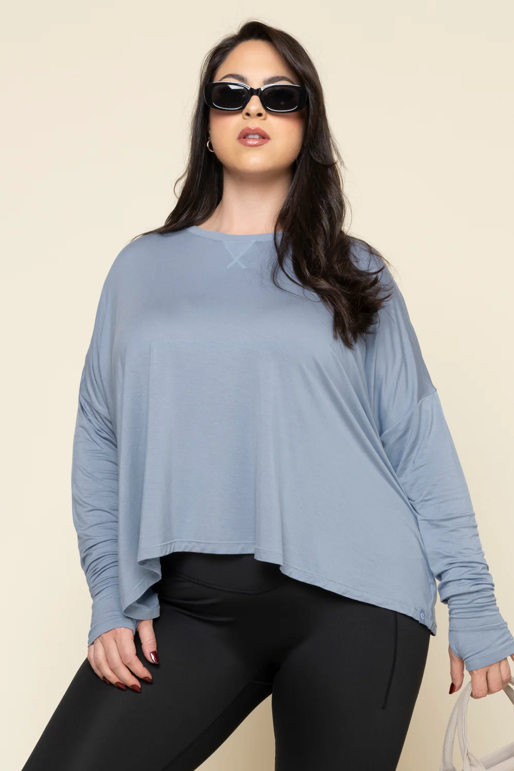 10345-the-perfect-long-sleeve-top-dusty-blue-1.webp