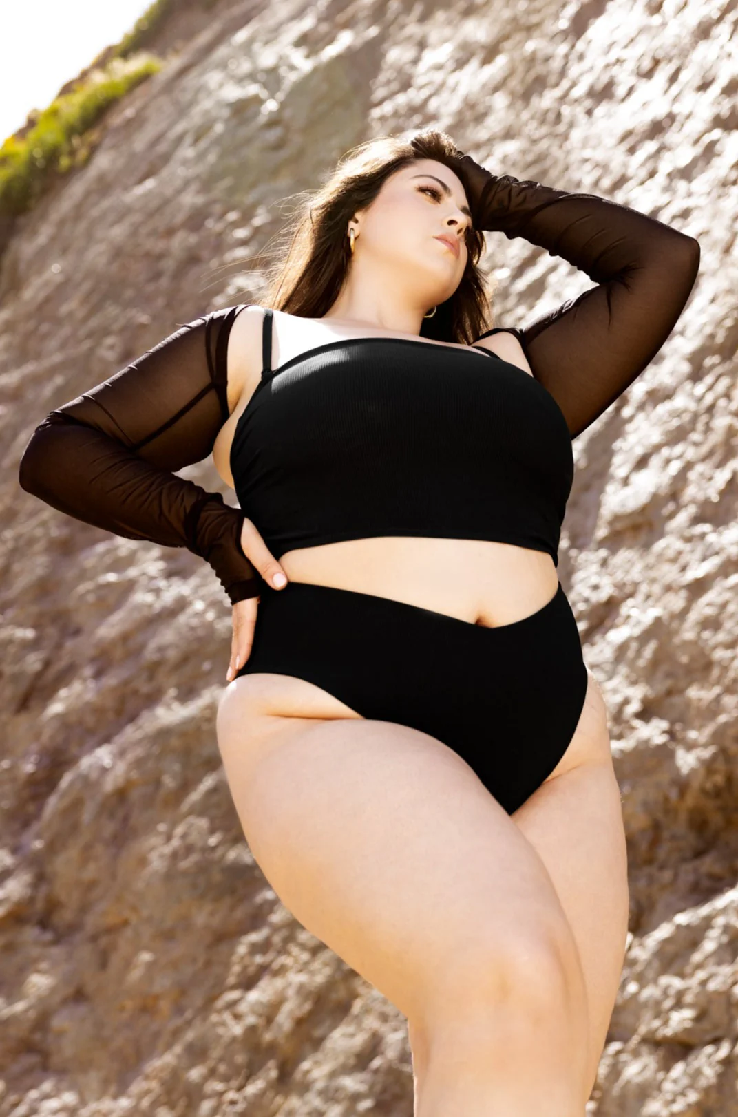 10777-mermaid-mesh-shrug-black-1.webp