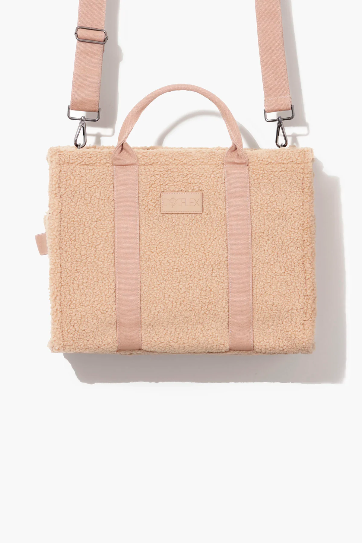 108-sherpa-sloane-tote-brown-bear-1.webp