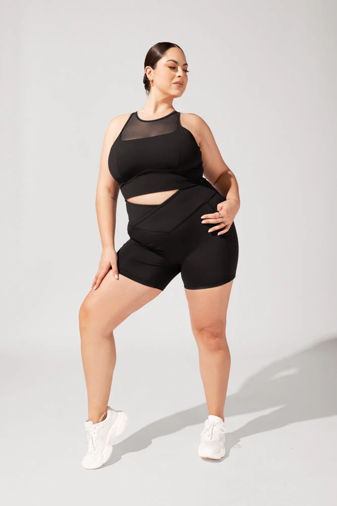 1110-crisscross-hourglass-booty-short-black-1.webp