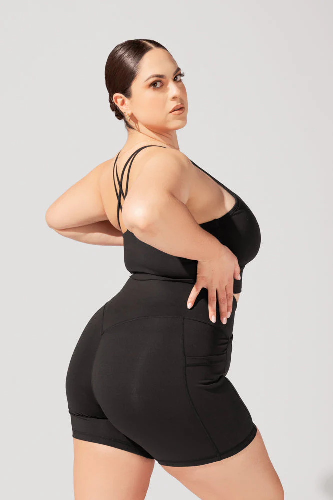 1110-crisscross-hourglass-booty-short-black-1.webp