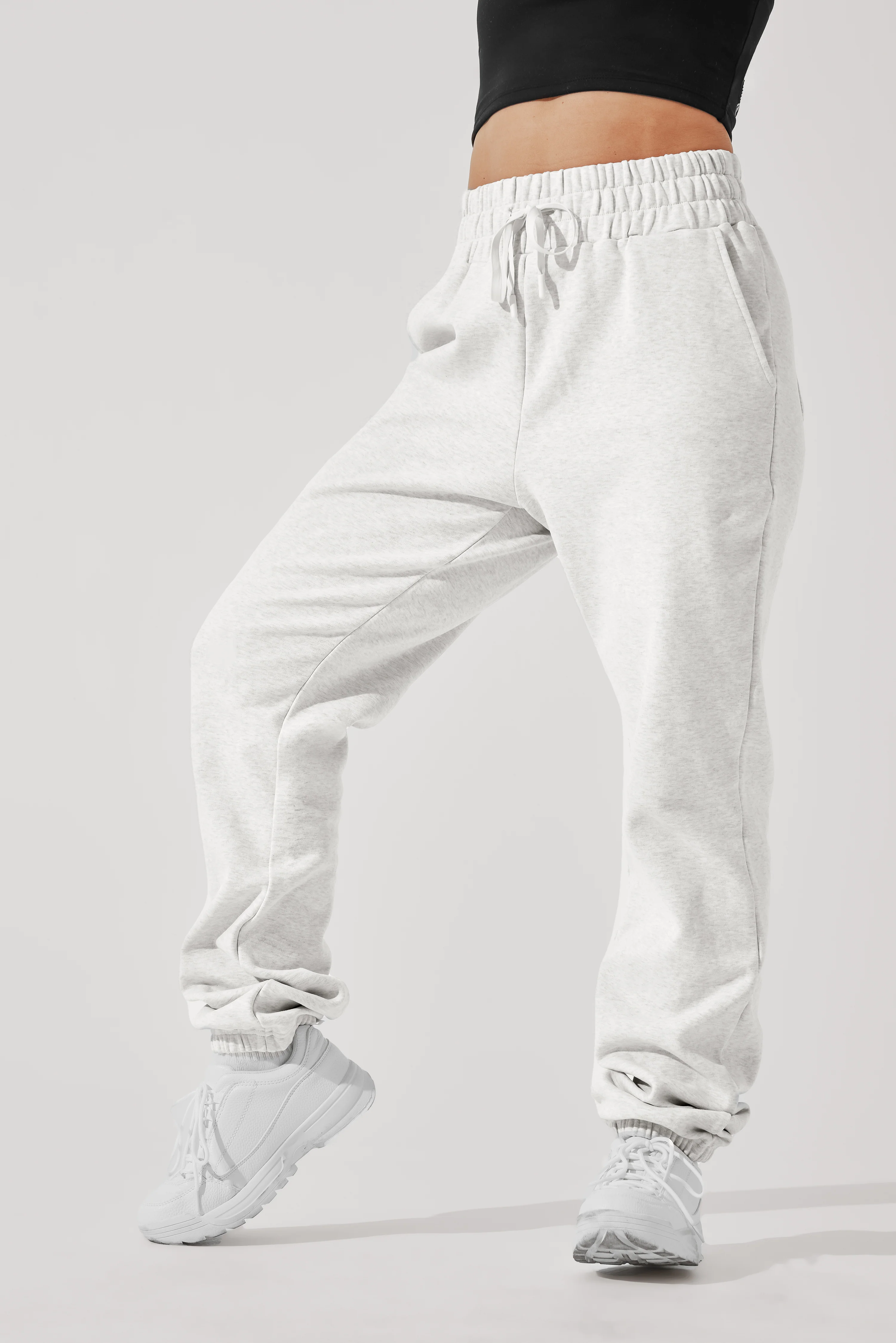 11131-ooey-gooey-sweatpant-light-heather-grey-1.webp