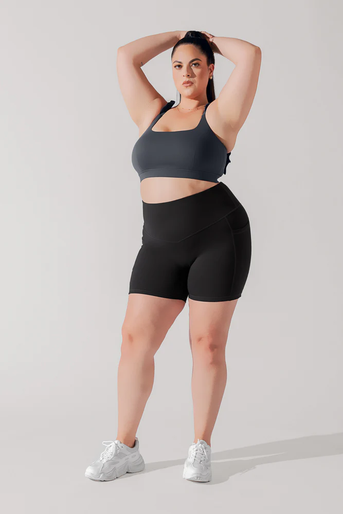 Supersculptâ¢ Midi Short with Pockets - Black