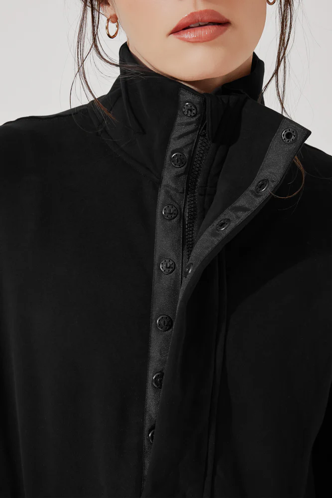 1160-ooey-gooey-half-zip-sweater-black-1.webp