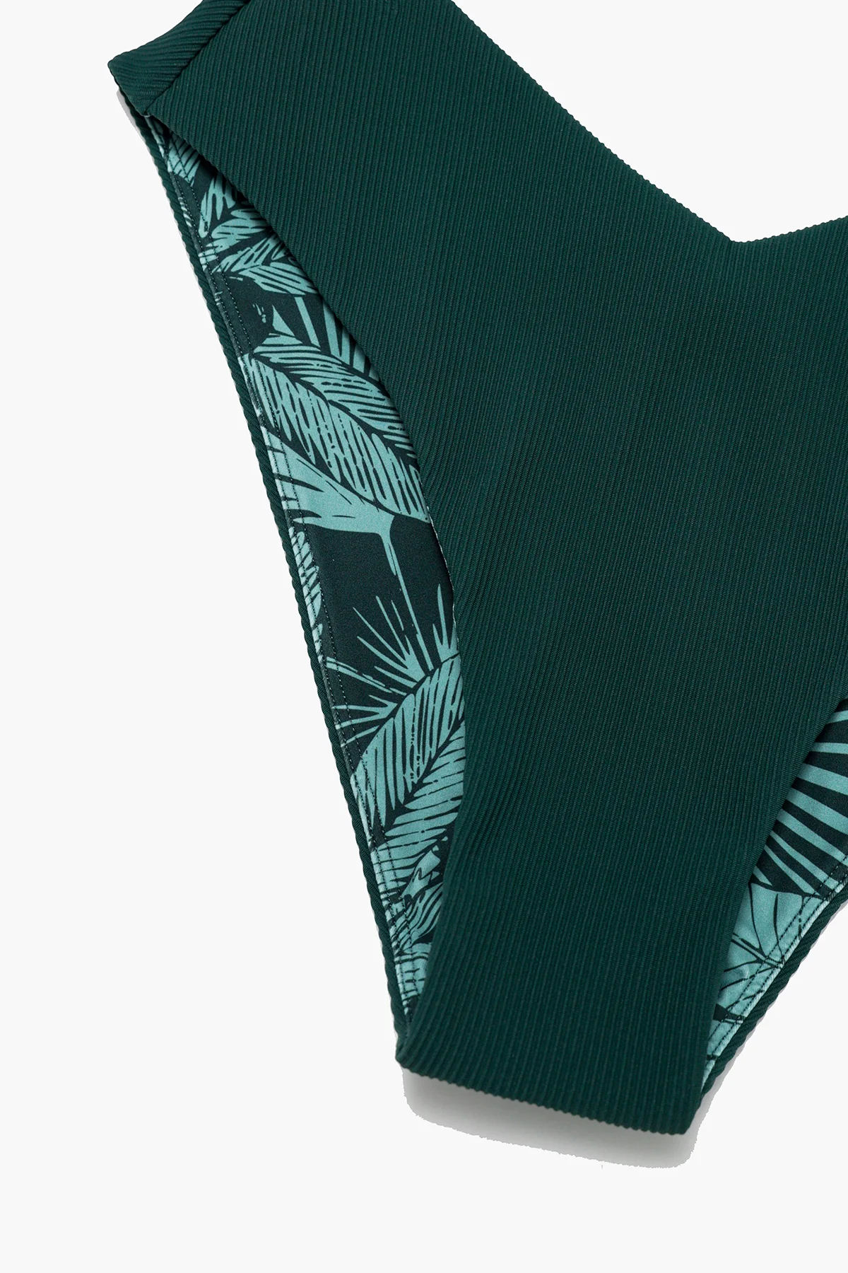 12060-low-tide-super-cheeky-bikini-bottom-green-rib-1.webp