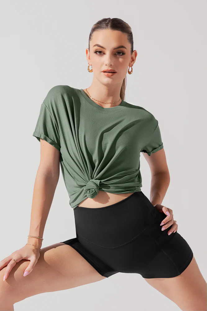 1347-the-perfect-tee-leaf-green-1.webp