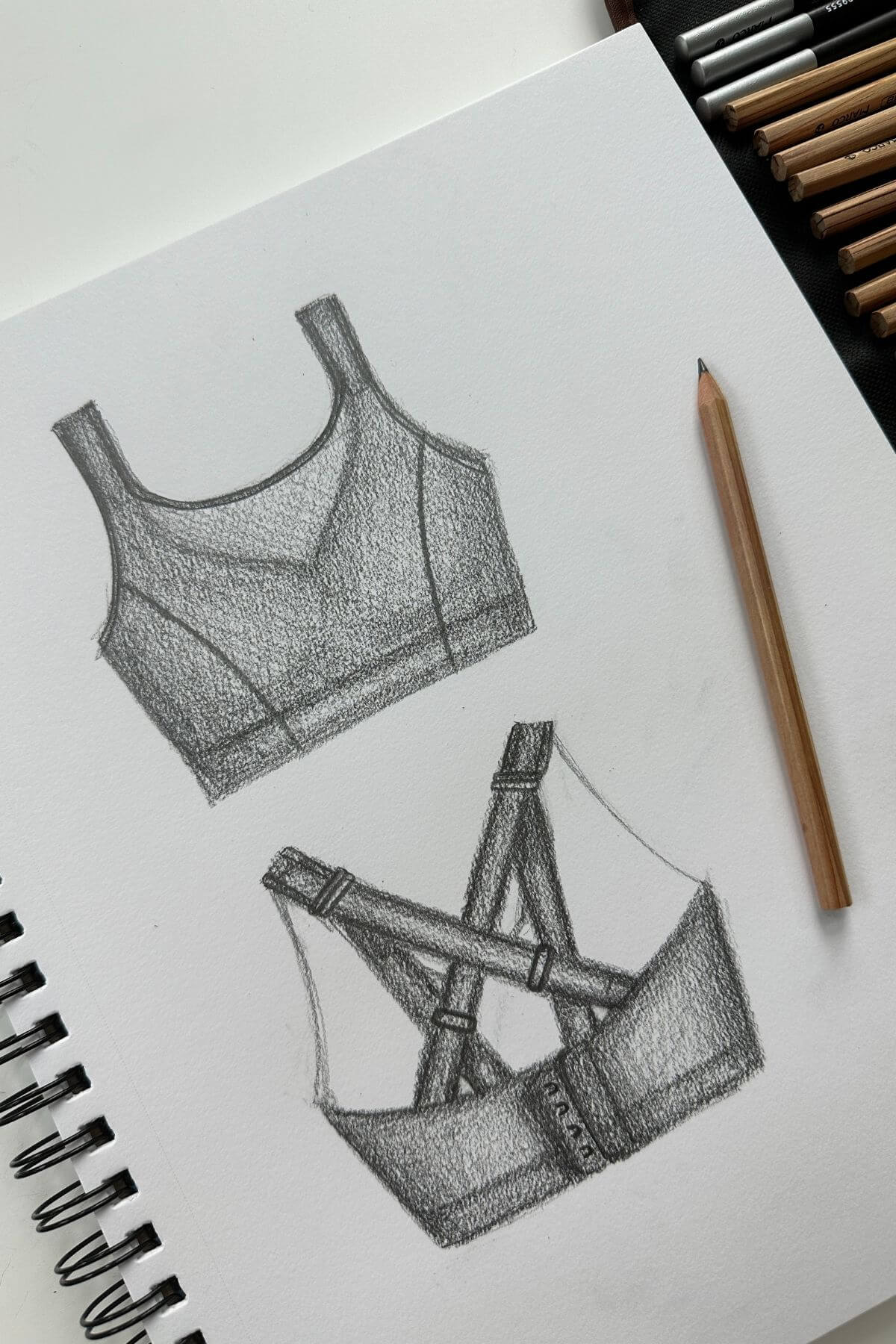 1600-superbra-black-folkfloral-1.webp
