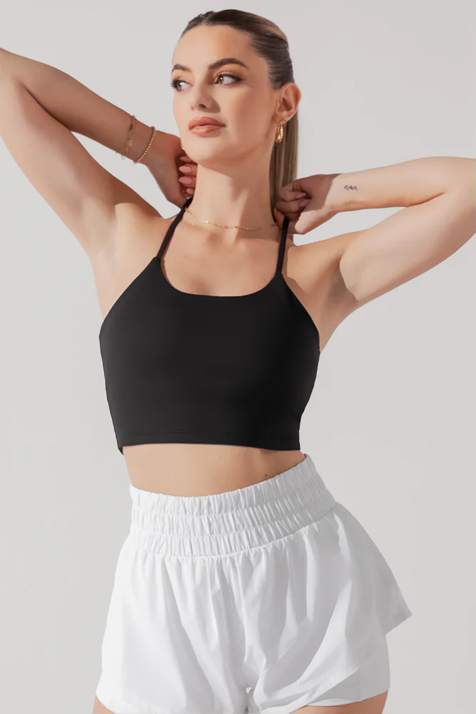 1656-flexy-crop-top-black-1.webp