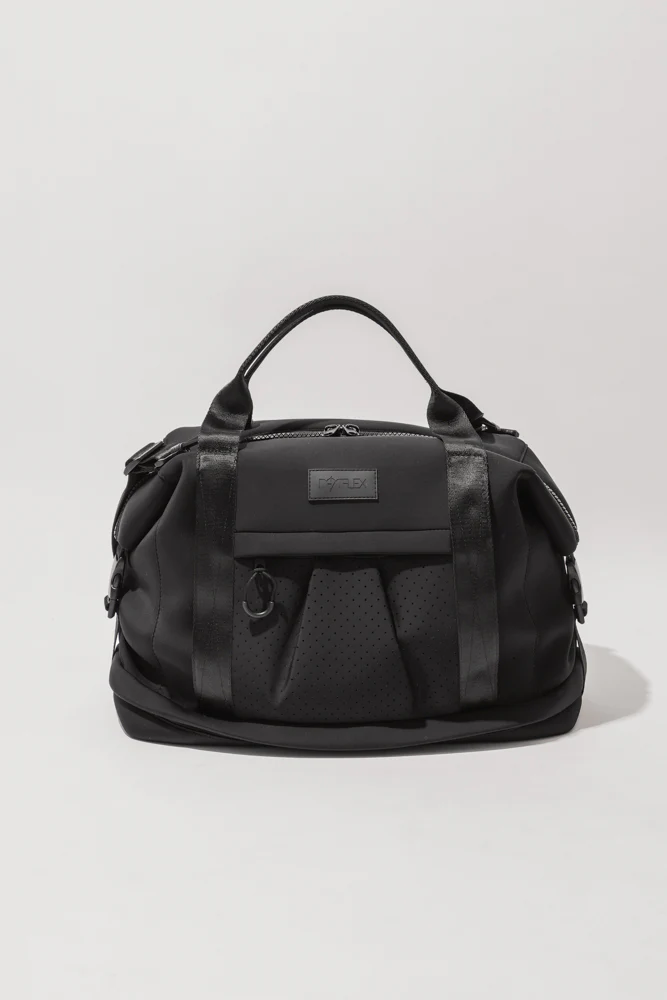 18-ella-duffle-black-1.webp