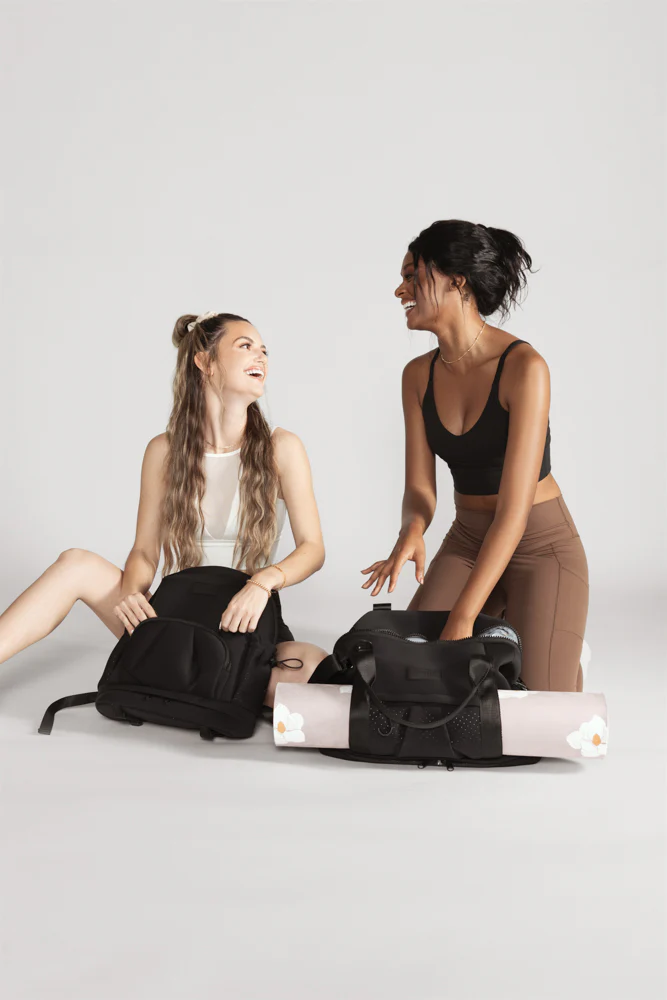 18-ella-duffle-black-1.webp
