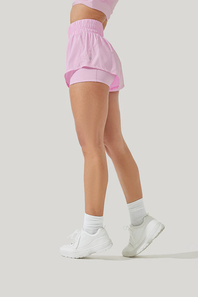 1884-high-waisted-supershort-bubblegum-1.webp
