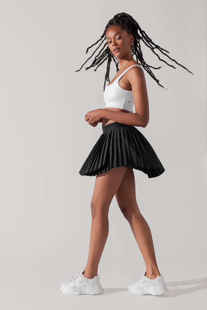 1946-ace-em-pleated-skort-black-1.webp