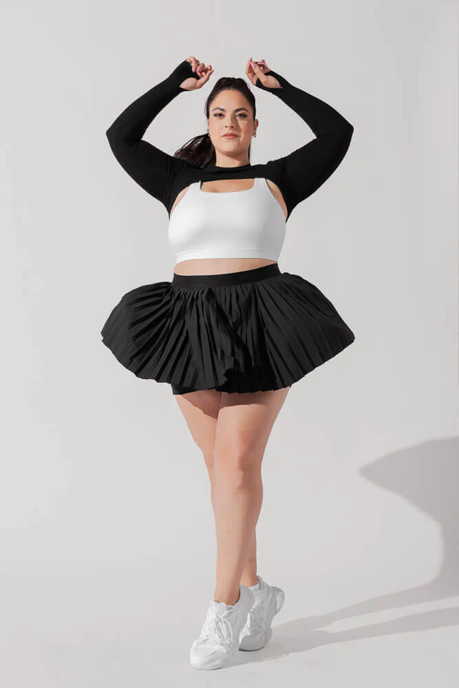 1946-ace-em-pleated-skort-black-1.webp