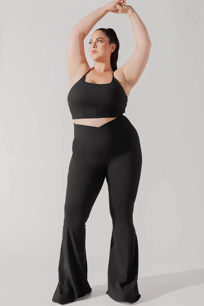 2021-pli-corset-crop-bralette-black-1.webp