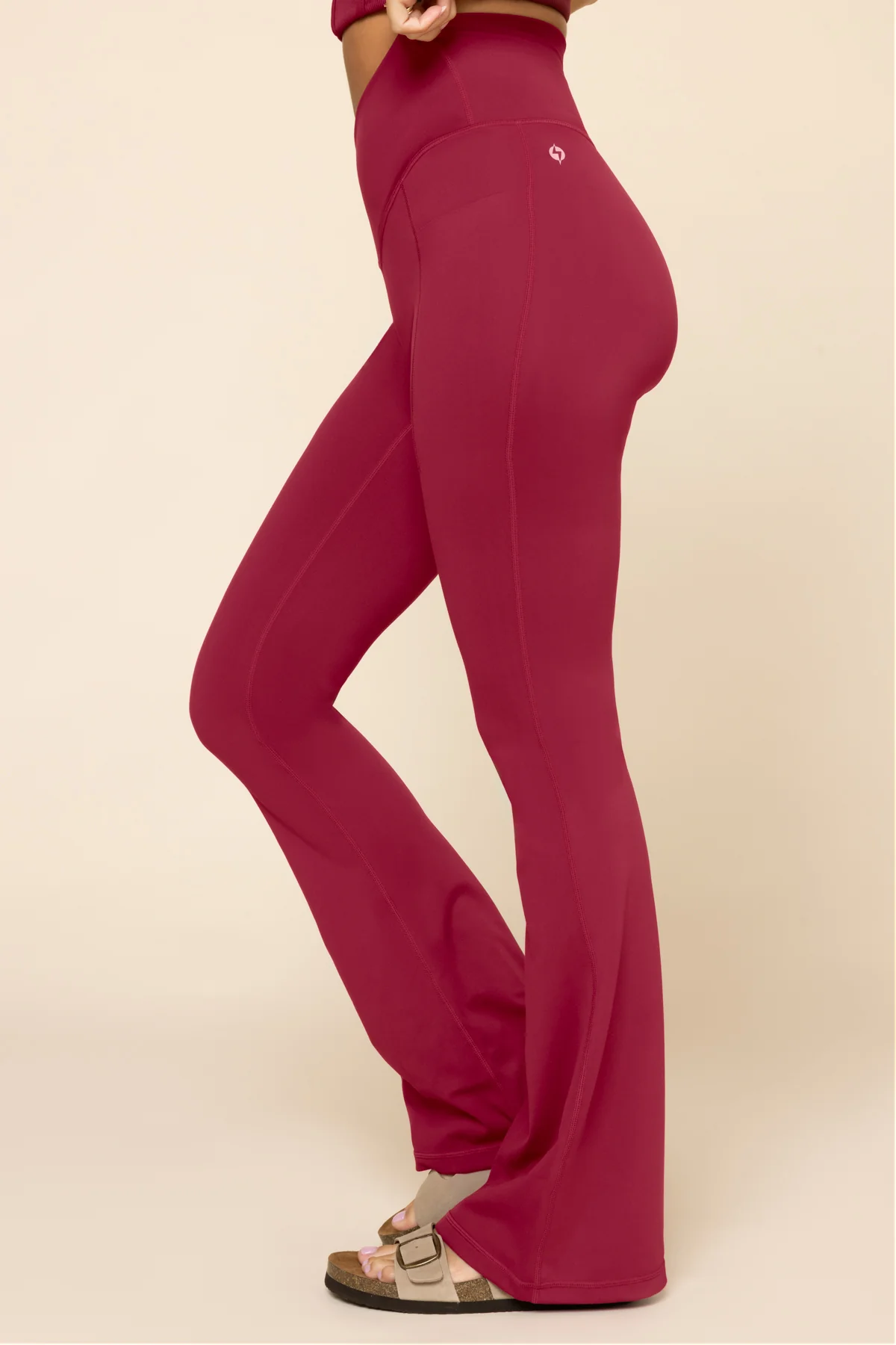 2041-crisscross-hourglass-flared-leggings-with-pockets-ruby-1.webp