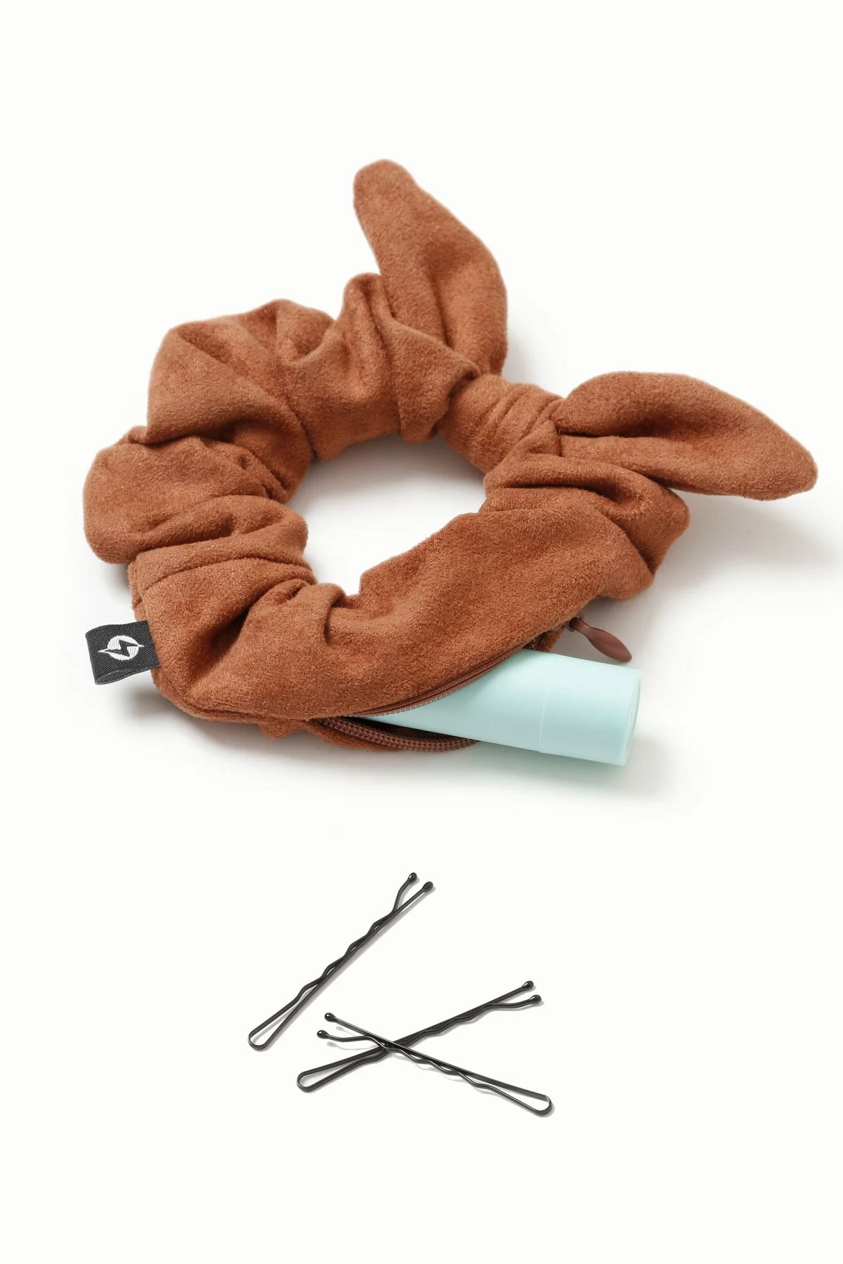 206-secret-scrunchie-with-bow-1.webp