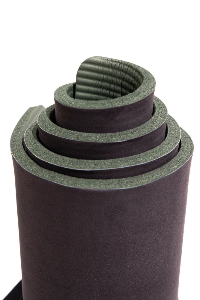 2178-cloudcushion-vegan-suede-yoga-mat-black-0-5-thick-1.webp
