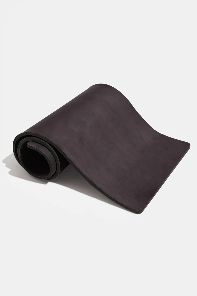 2178-cloudcushion-vegan-suede-yoga-mat-black-0-5-thick-1.webp