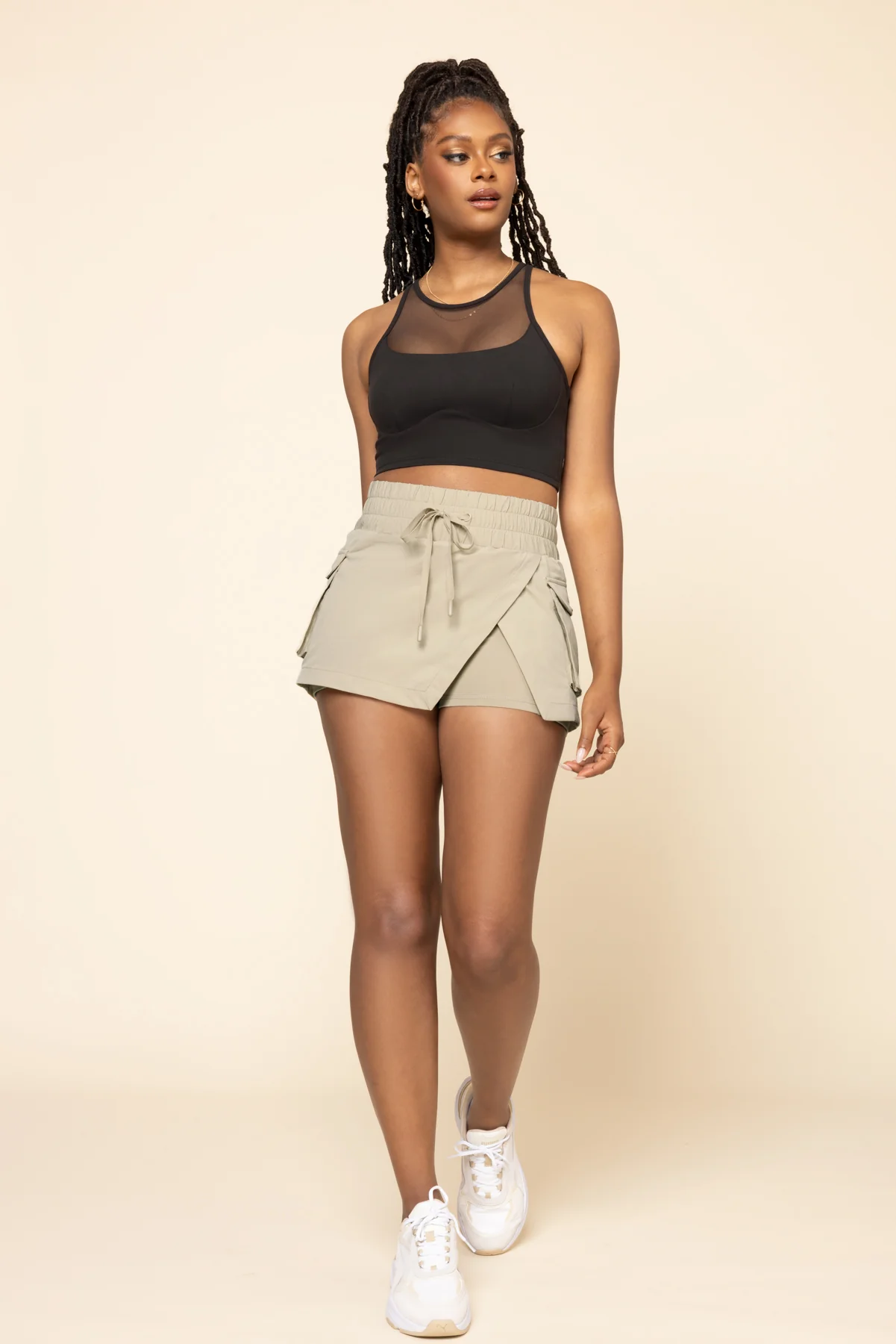2211-hiking-superskort-sand-dune-1.webp