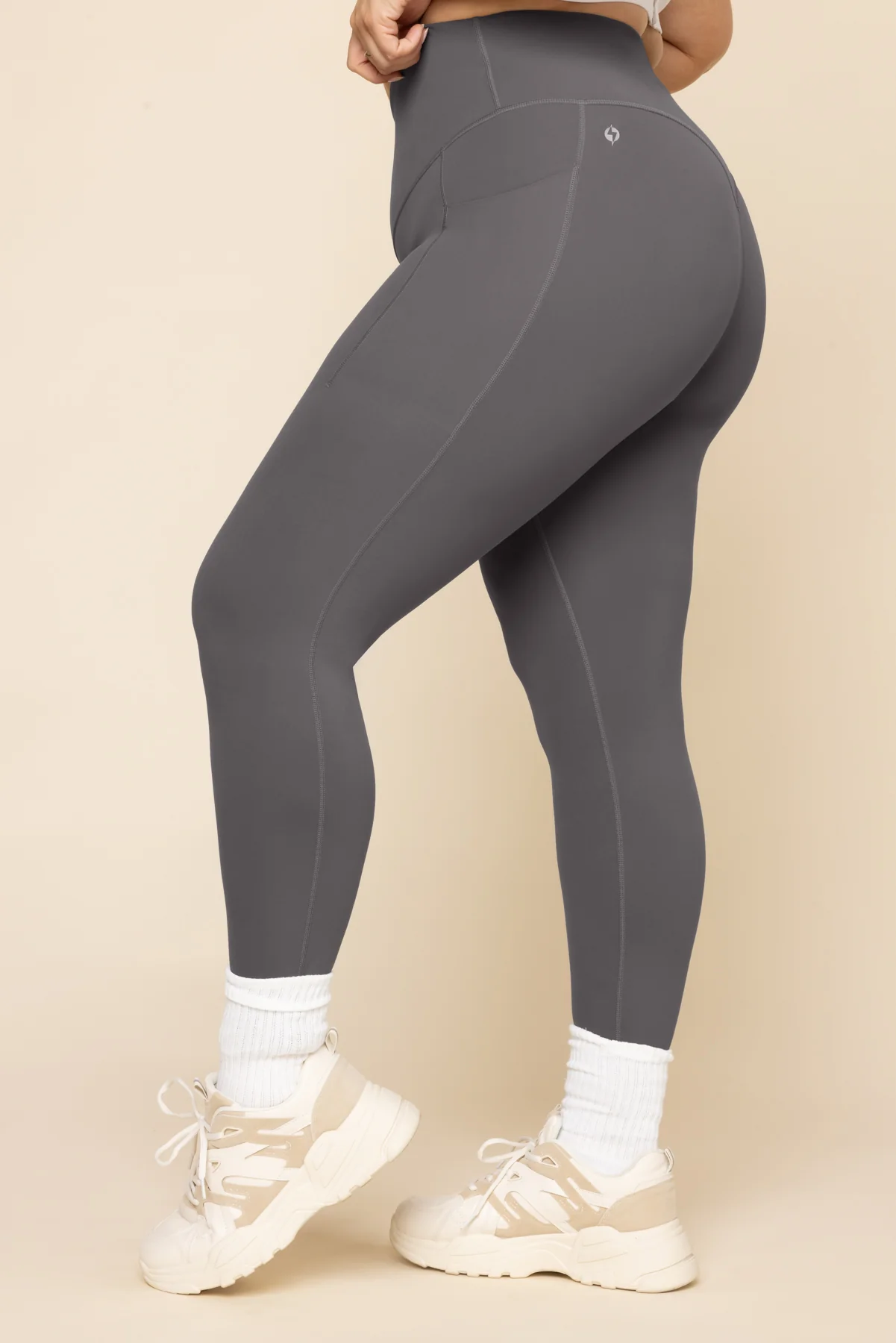 2237-supersculpt-leggings-with-pockets-slate-1.webp