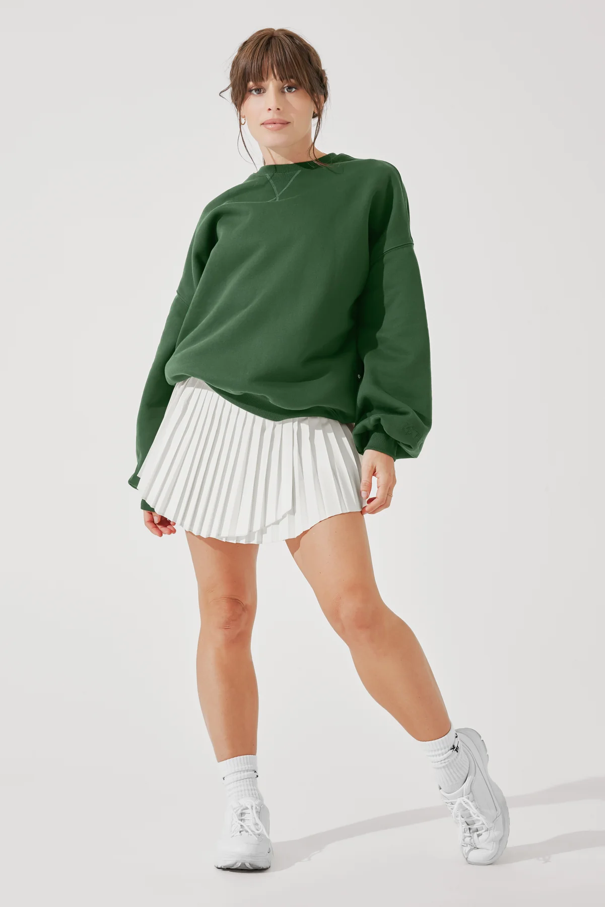 2431-cloud-crewneck-sweater-fern-green-1.webp