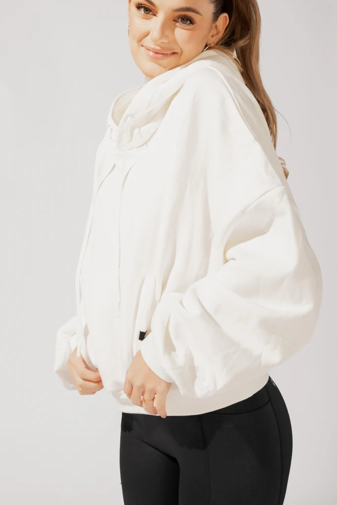 2488-pullover-cloud-hoodie-white-1.webp