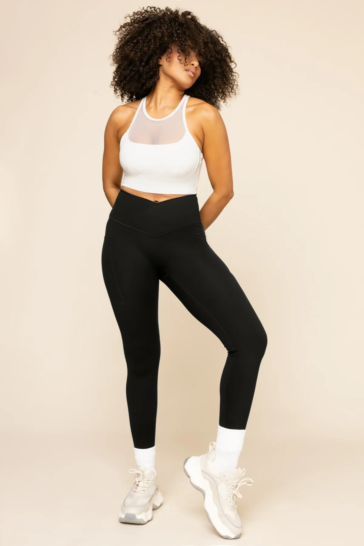 Crisscross HourglassÂ® Leggings with Pockets - Black