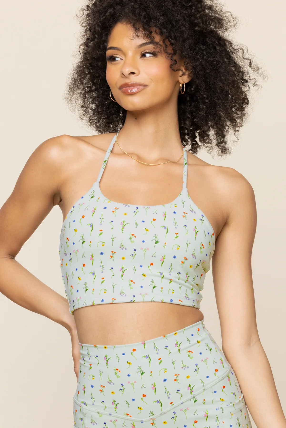 2789-flexy-crop-top-meadow-1.webp