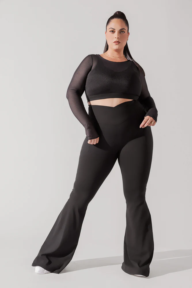 2877-coquette-long-sleeve-mesh-bra-black-1.webp