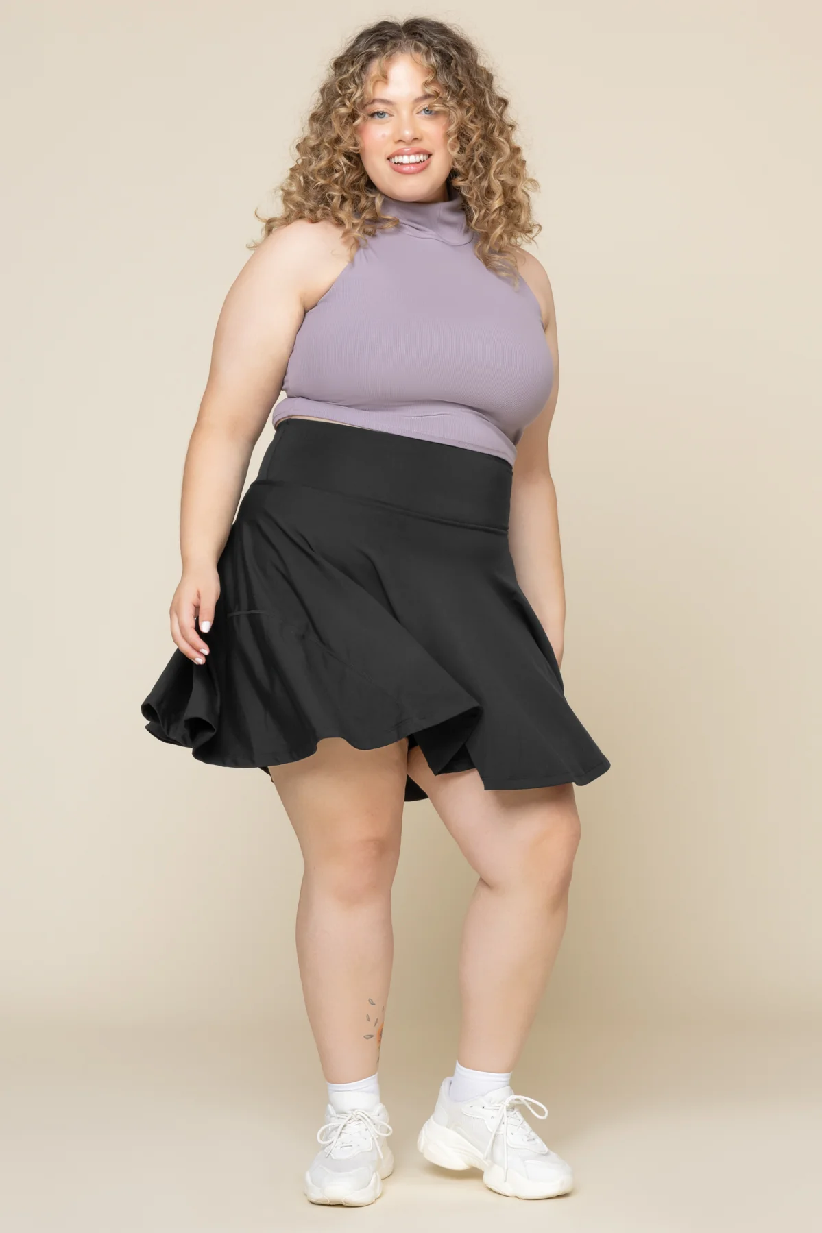 3034-twirl-skort-longer-black-1.webp