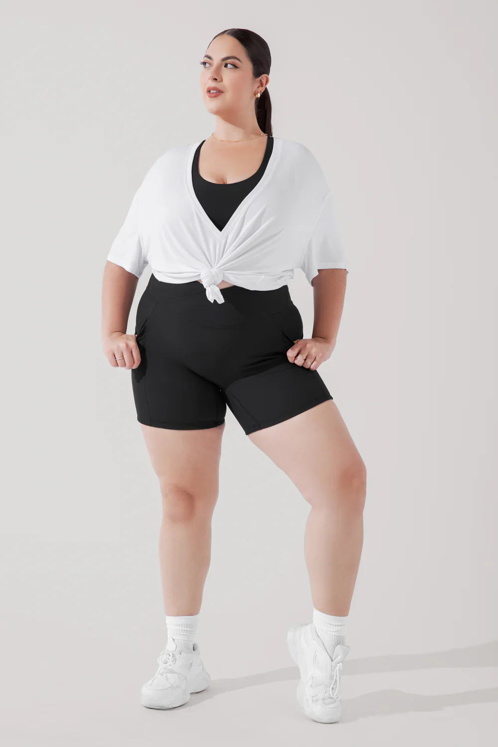 3352-daring-deep-v-tee-white-1.webp