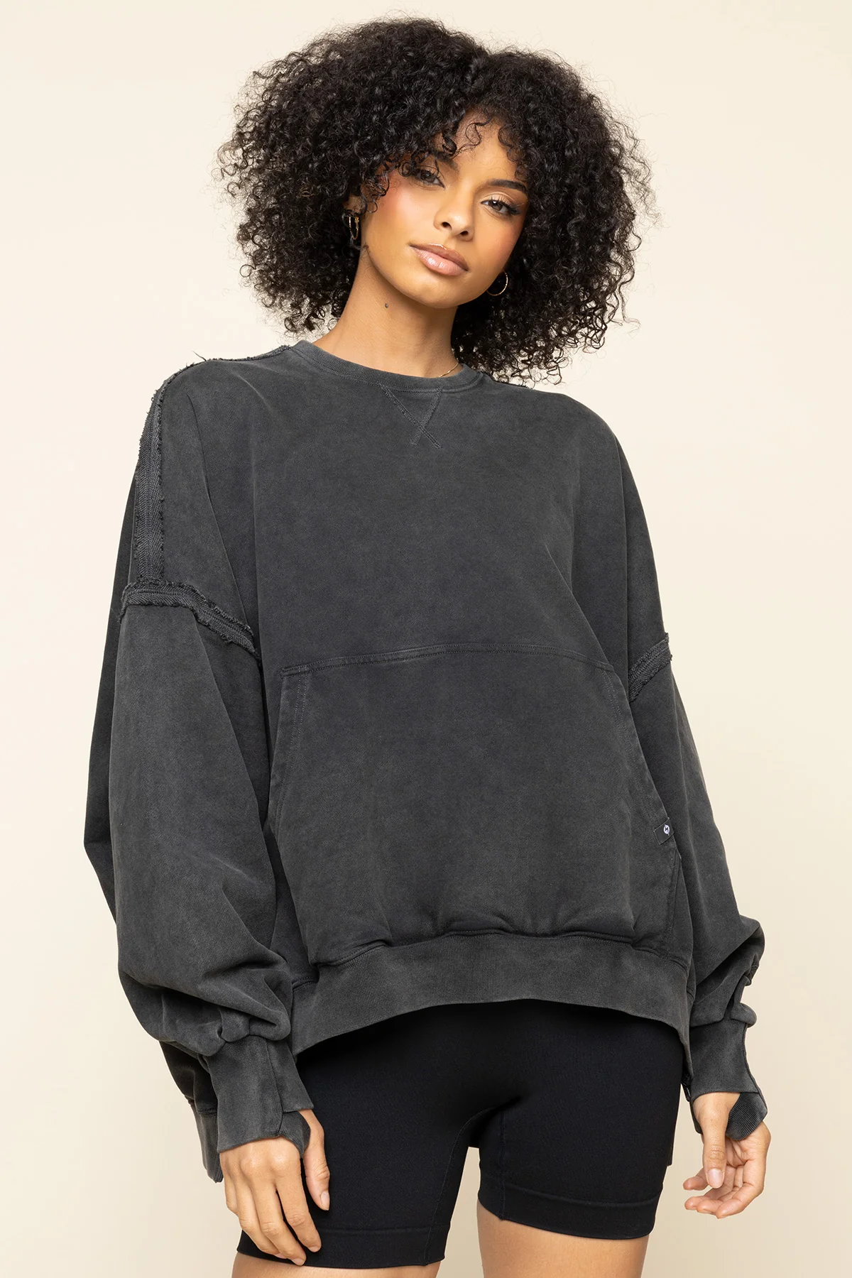 Boxy Crewneck - Vintage Black