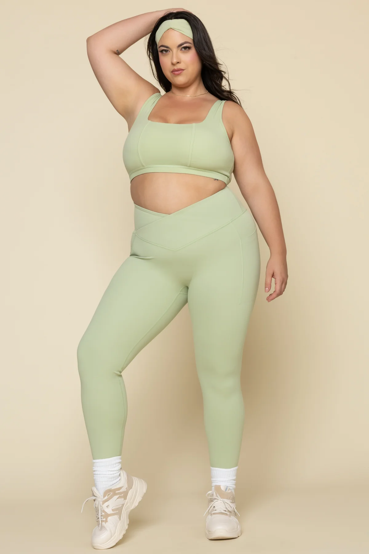 Crisscross HourglassÂ® Leggings with Pockets - Pistachio