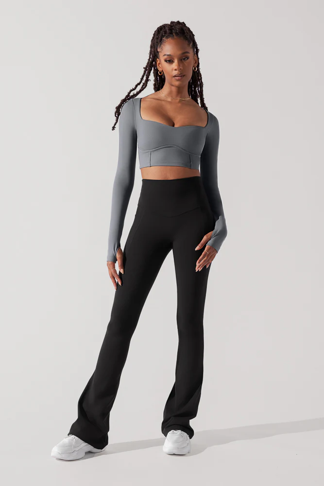 4133-sweetheart-long-sleeve-crop-top-cloudy-grey-1.webp
