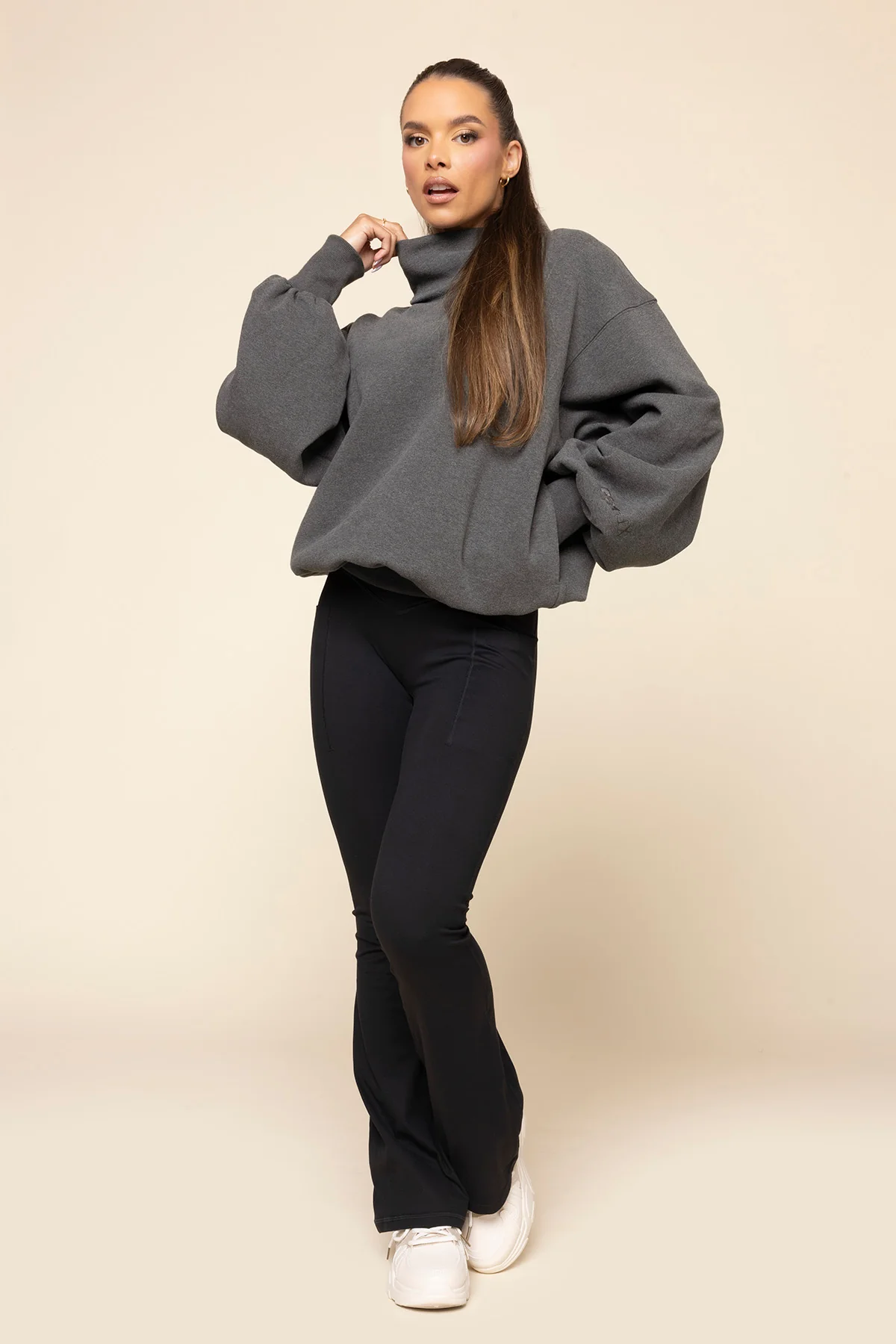 4150-ooey-gooey-mockneck-sweatshirt-with-pockets-charcoal-heather-1.webp