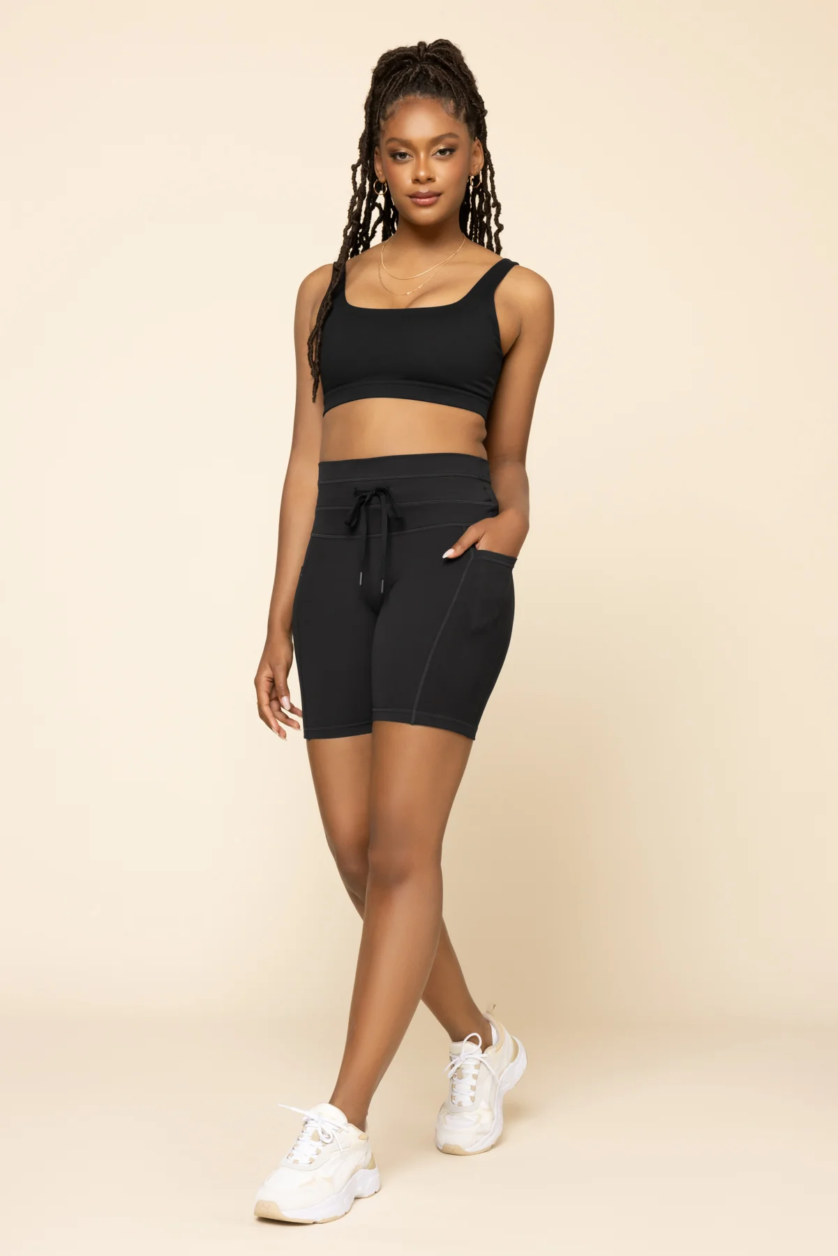 4175-cargo-biker-short-black-1.webp