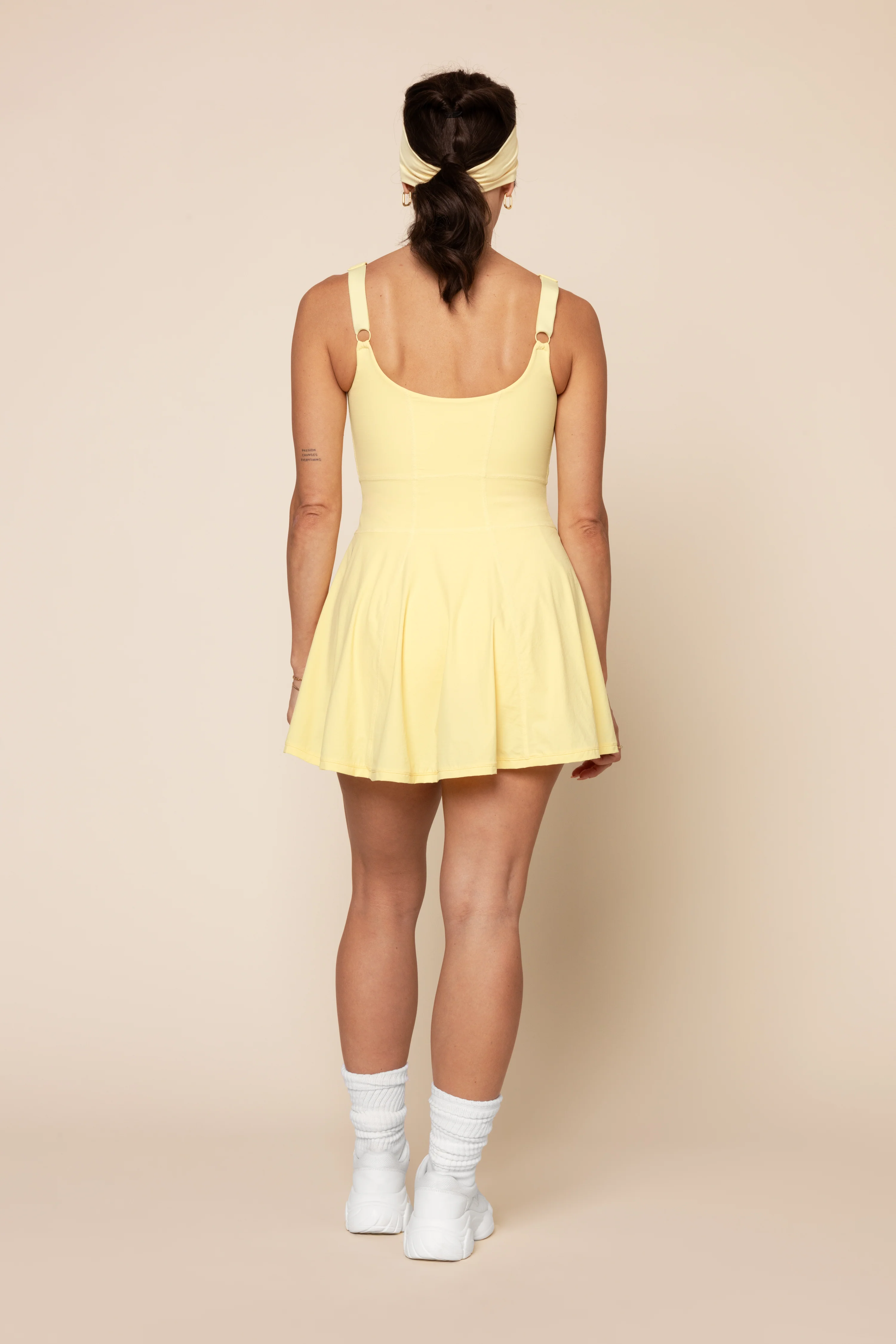 4260-tie-breaker-superdress-buttercream-1.webp
