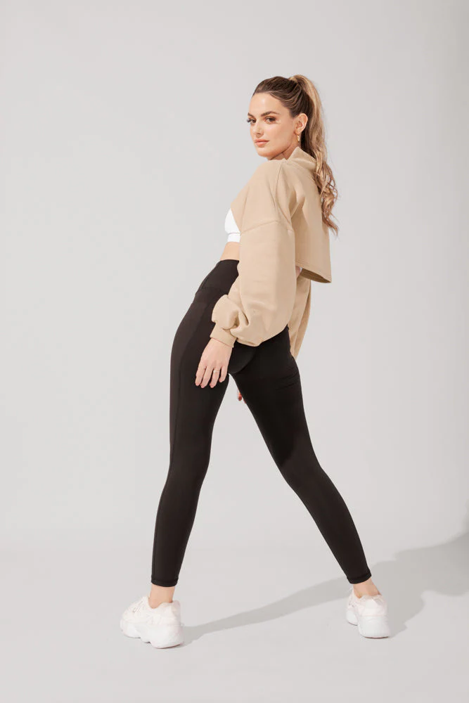 4678-mockneck-shruggie-taupe-1.webp