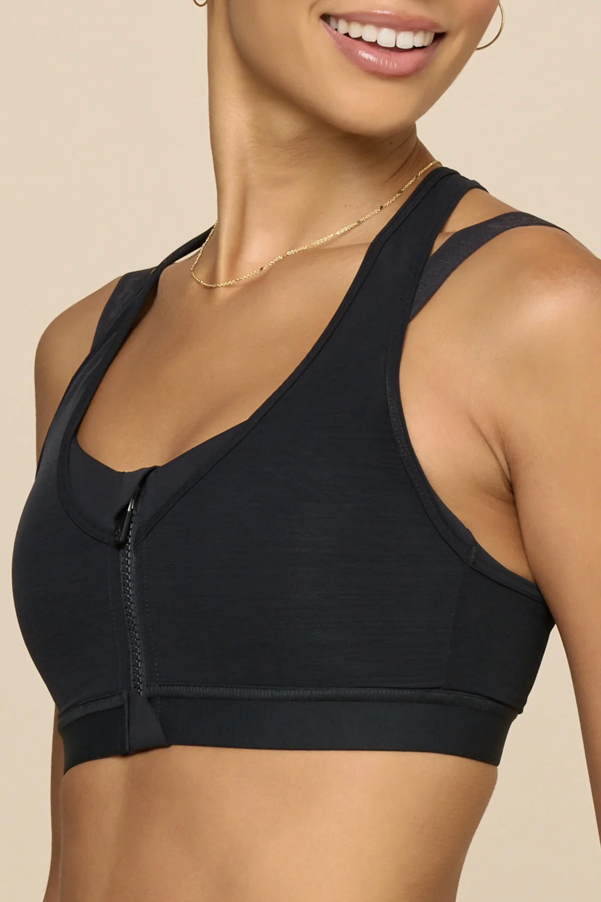 4720-zip-superbra-black-1.webp
