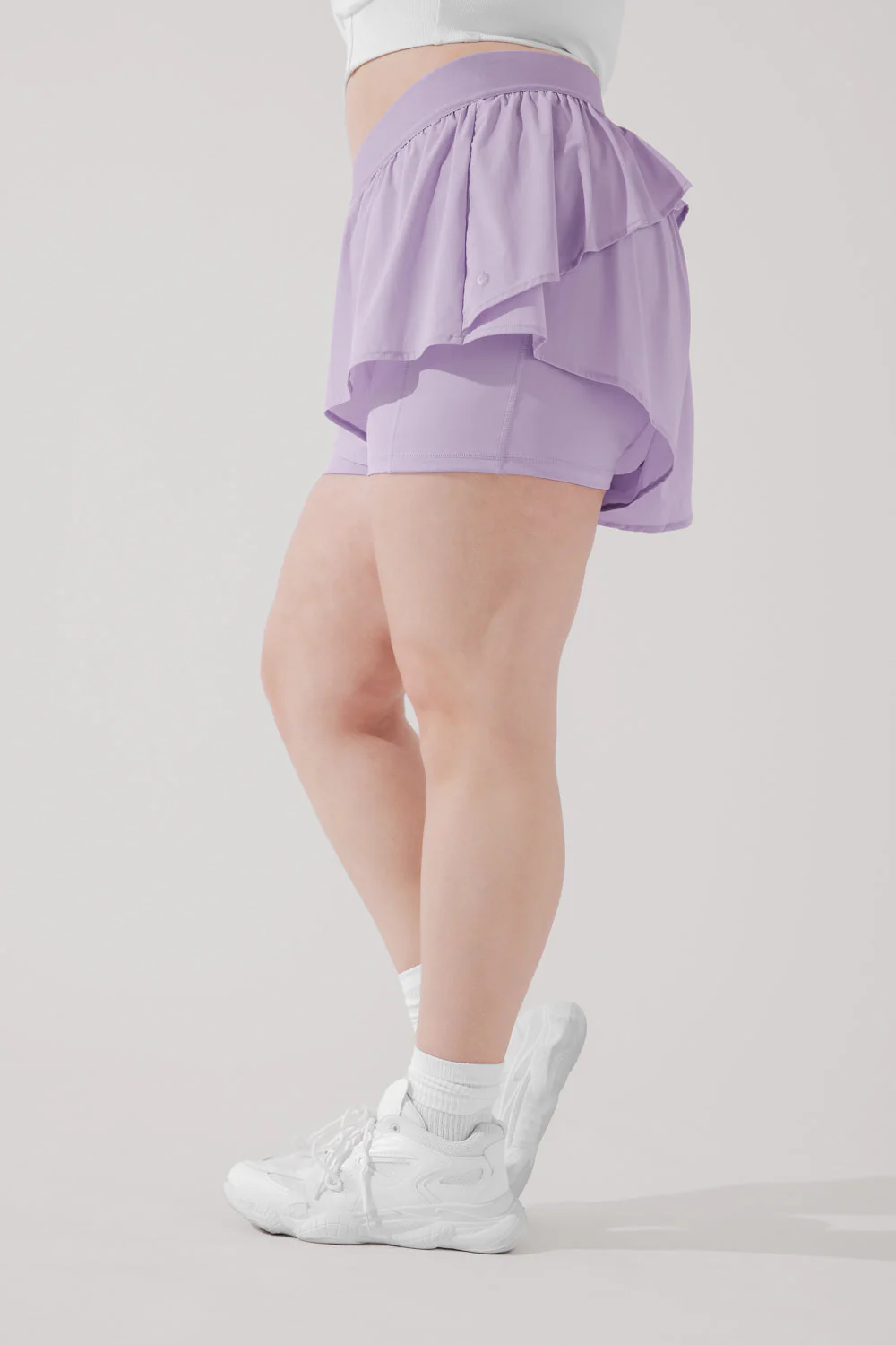 4965-on-the-run-ruffle-short-lilac-1.webp