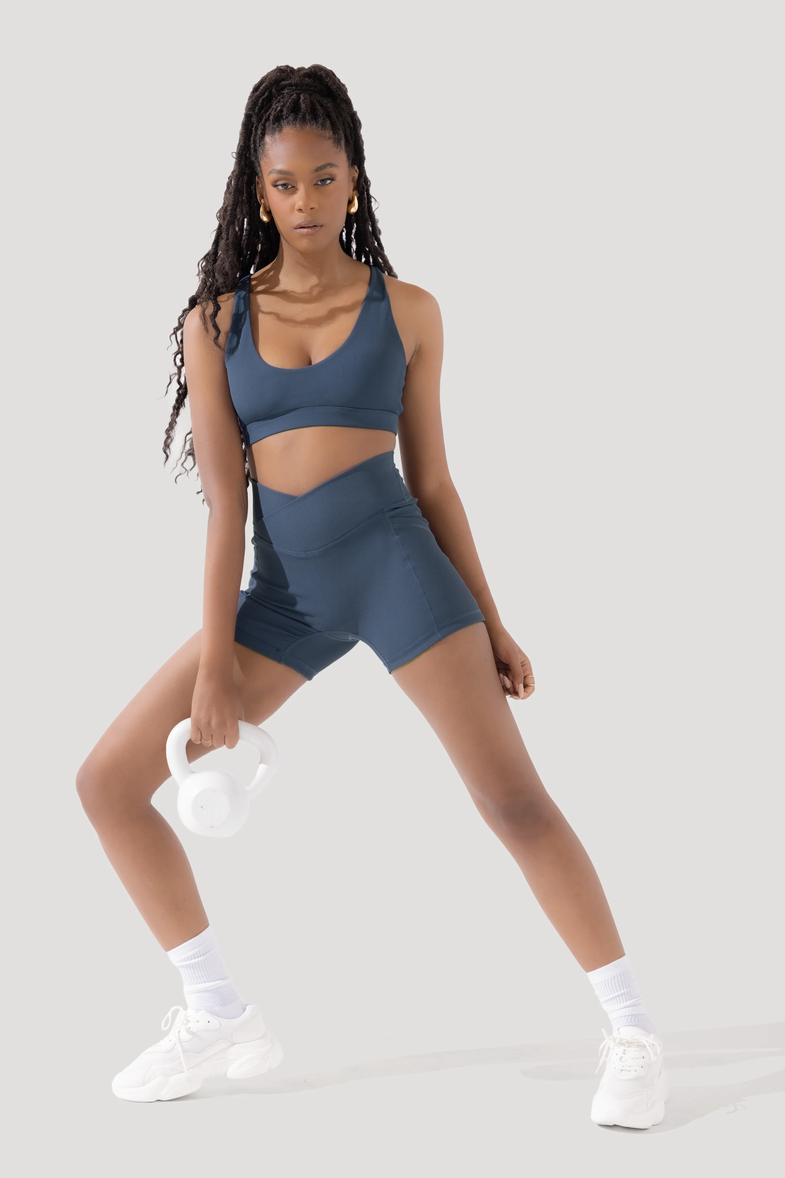 5105-crisscross-hourglass-midi-shorts-with-pockets-ribbed-dark-navy-1.webp
