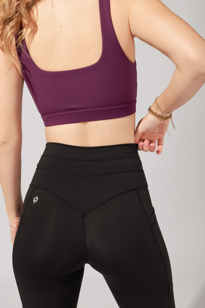 540-cargo-legging-with-pockets-black-1.webp