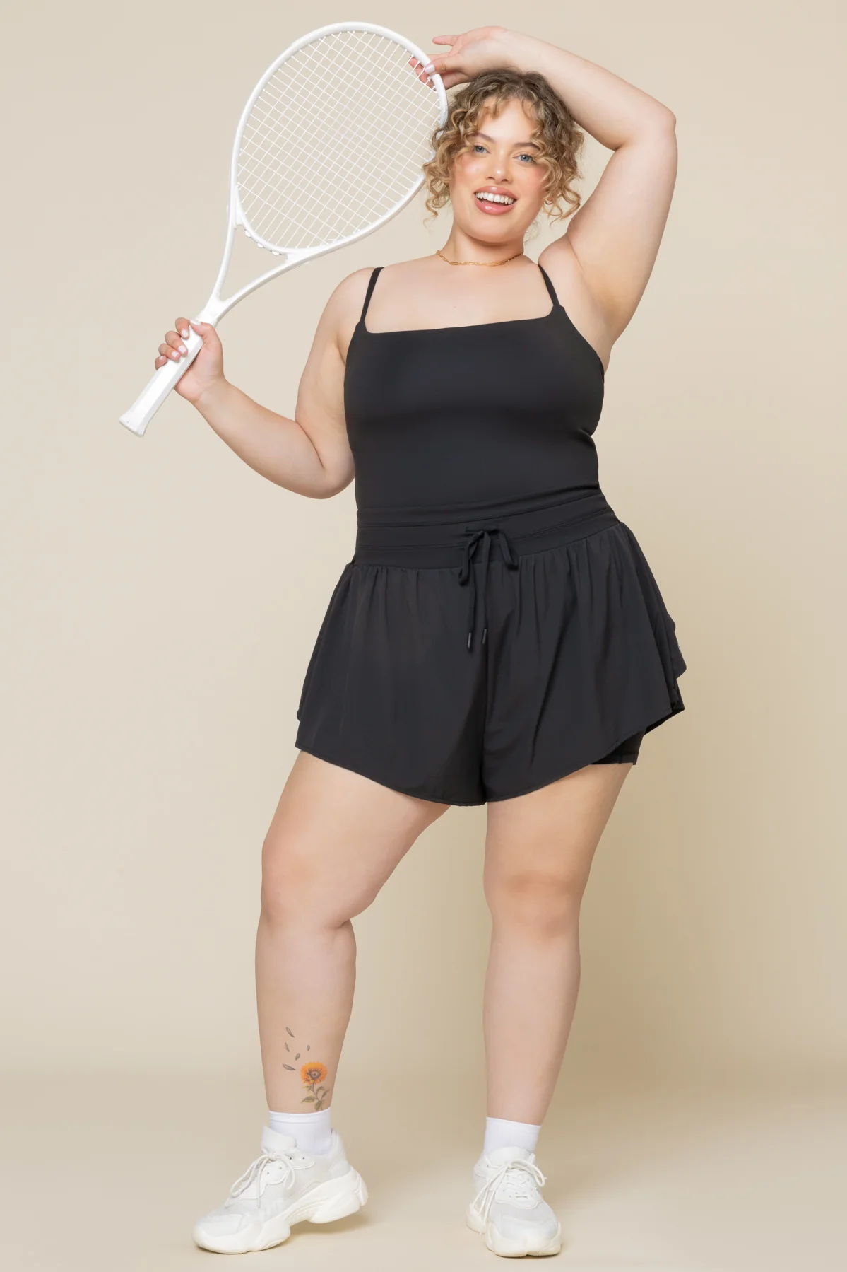 5523-on-the-runsie-black-1.webp