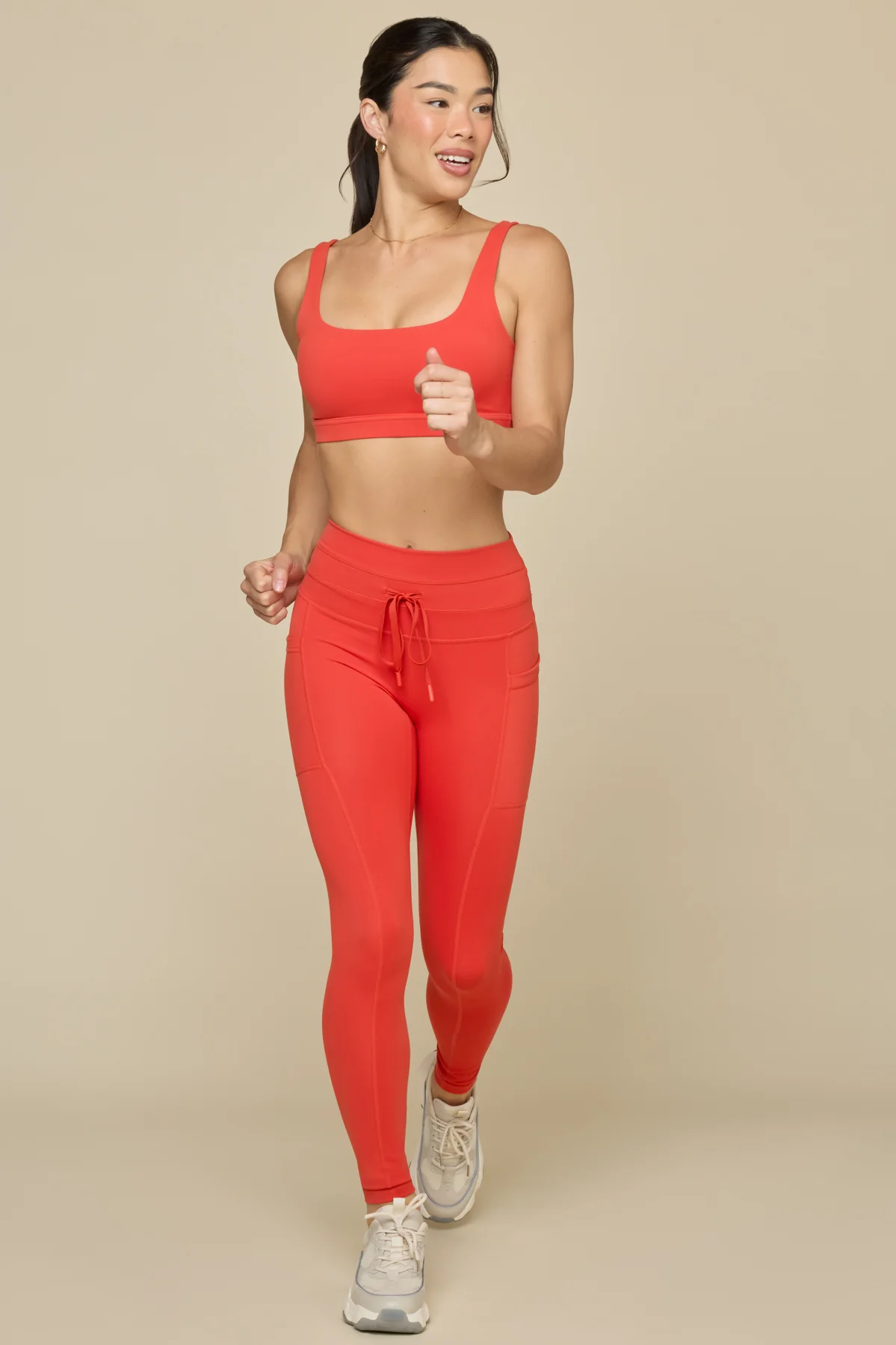 5543-cargo-legging-with-pockets-cayenne-1.webp