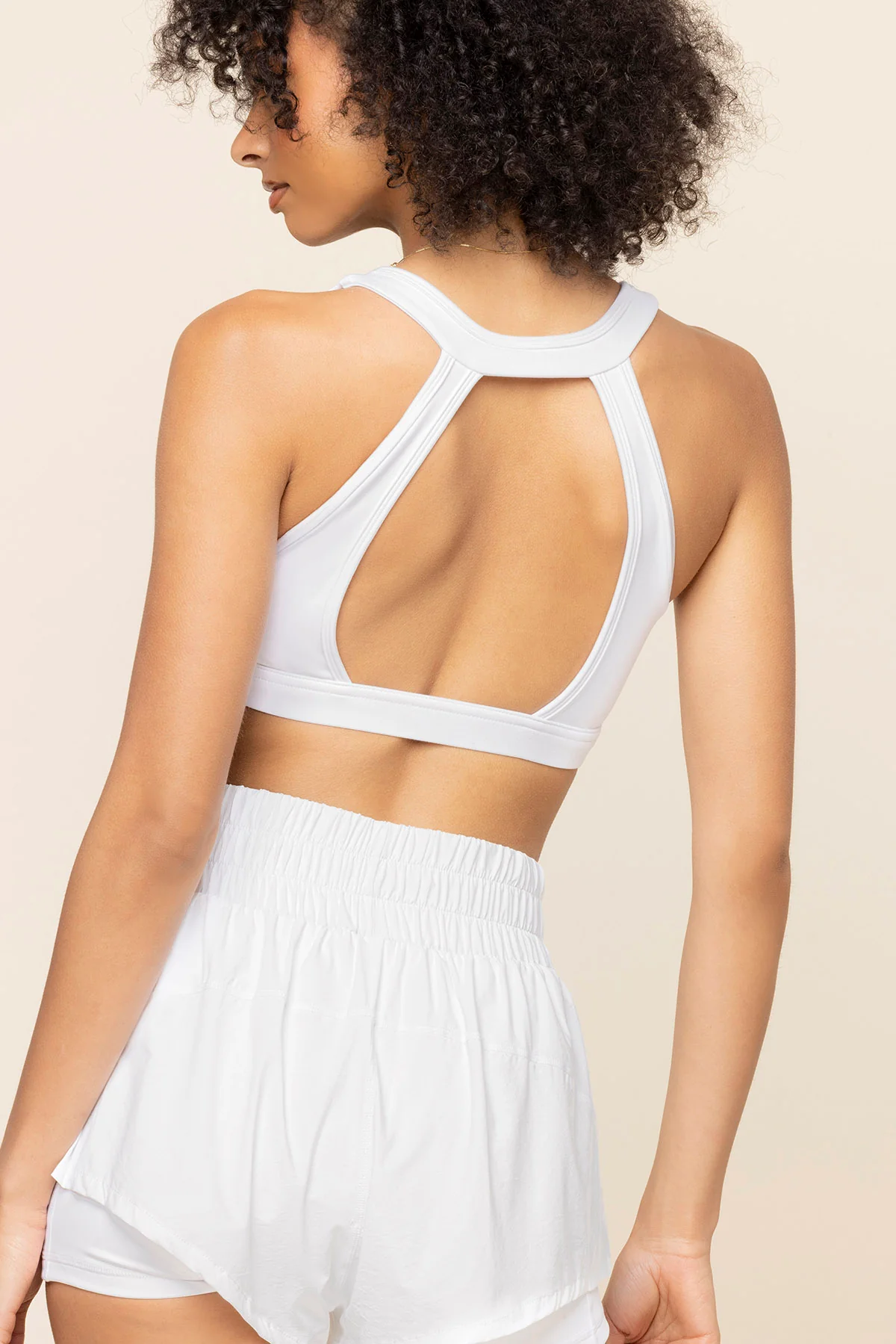 5741-captivate-bra-white-1.webp