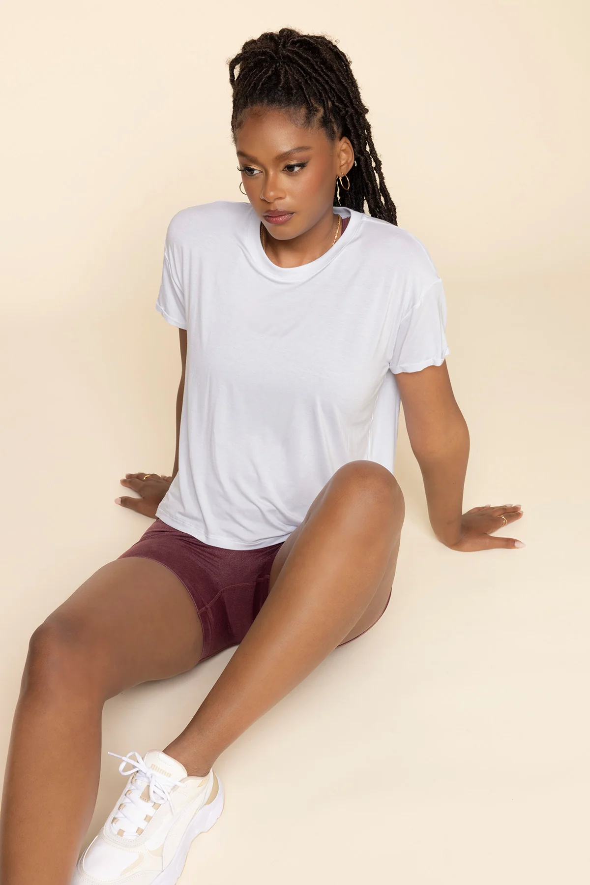 5768-the-perfect-tee-white-1.webp