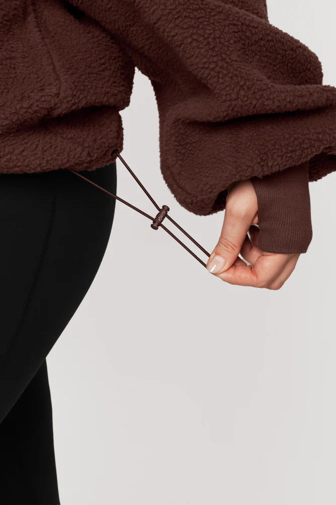 6108-big-hug-fleece-half-zip-sweater-chocolate-1.webp
