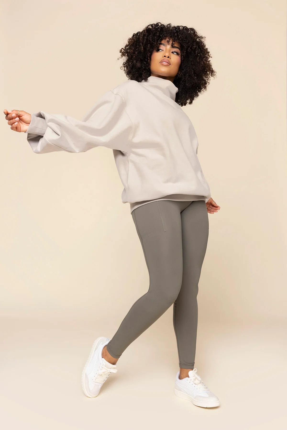 6402-ooey-gooey-mockneck-sweatshirt-with-pockets-silver-birch-1.webp