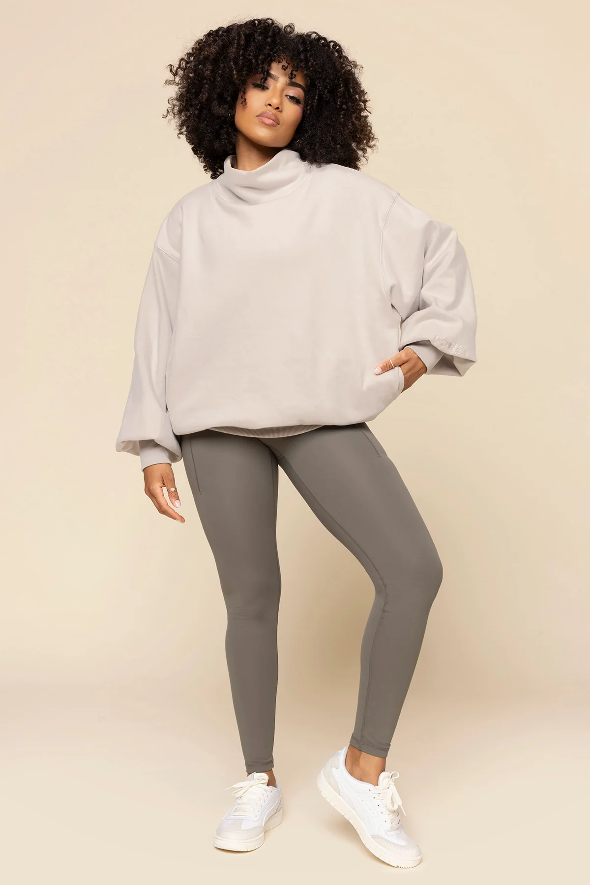 6402-ooey-gooey-mockneck-sweatshirt-with-pockets-silver-birch-1.webp